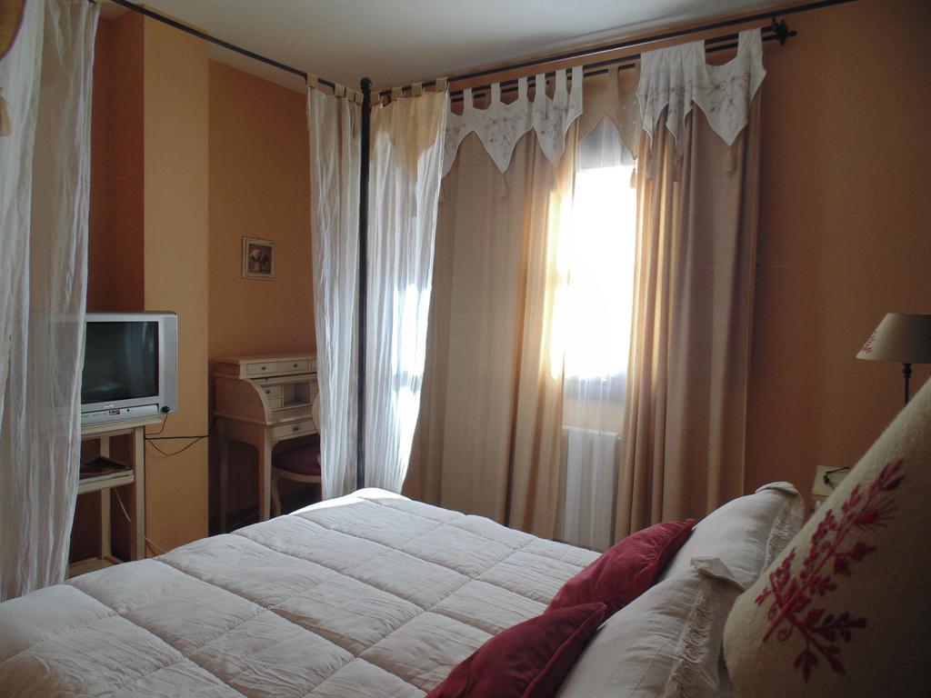 Apartamentos Rurales La Muralla II Canete  Luaran gambar